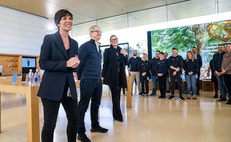 Apple ontslaat de vice-president van de Apple Store