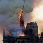 Incendio nella cattedrale di Notre Dame