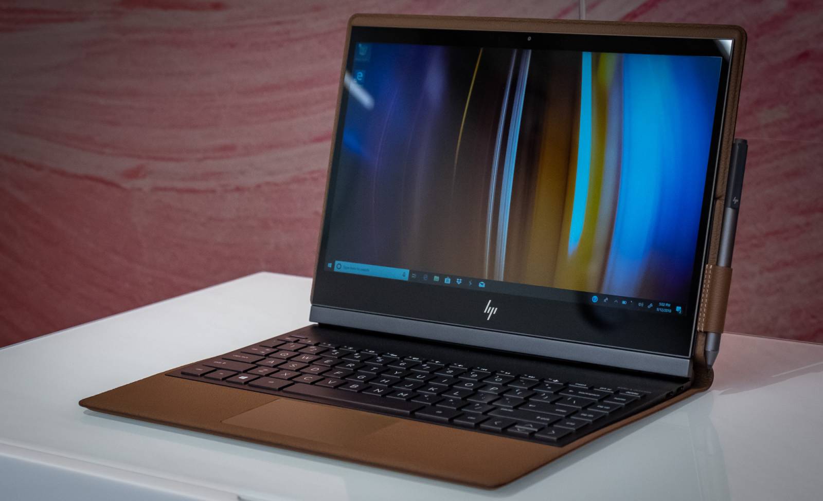 Intel-Laptop fühlt sich an