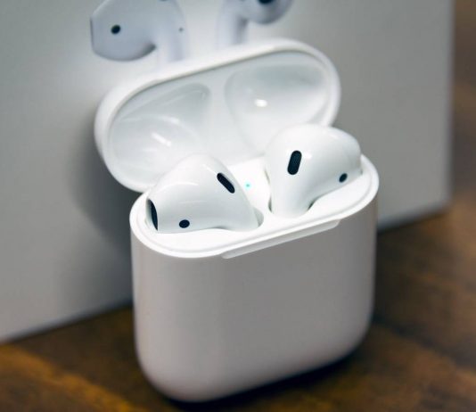AirPods 3 lansare 2019 rezistenta apa