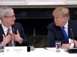 Donald Trump il LAUDA in mod SURPRINZATOR pe Presedintele Apple