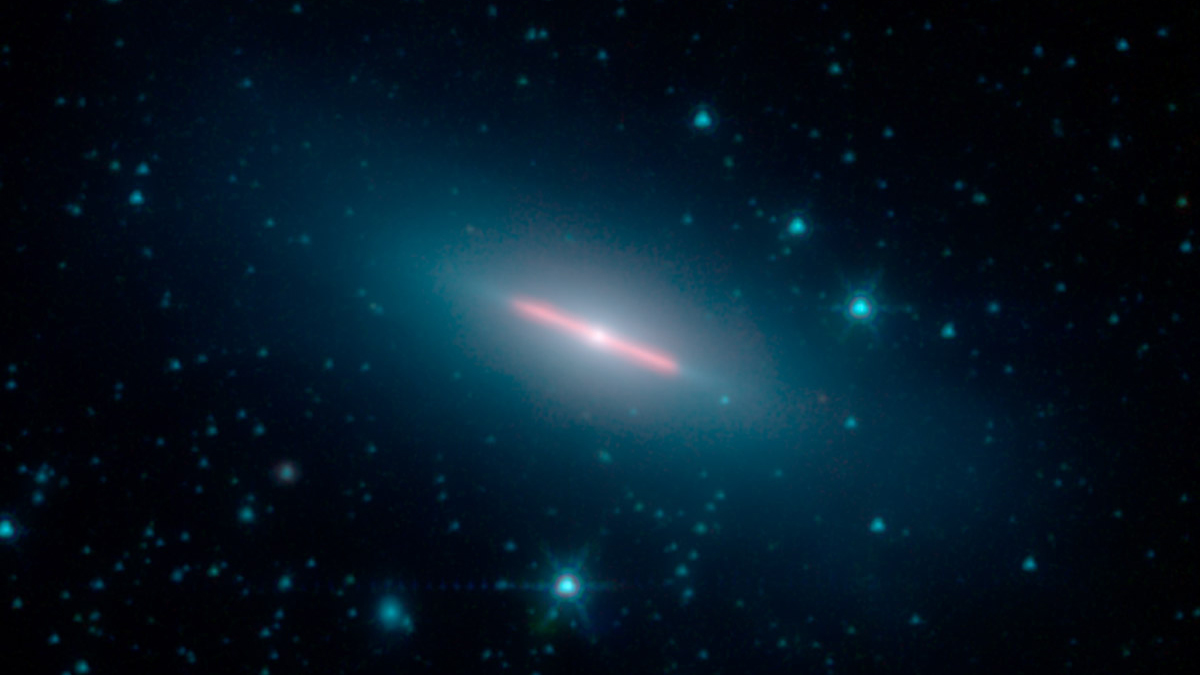 NASA Descoperirea ULUITOARE Anuntata de catre Cercetatori galaxie spitzer NASA Descoperirea ULUITOARE Anuntata de catre Cercetatori galaxie spitzer