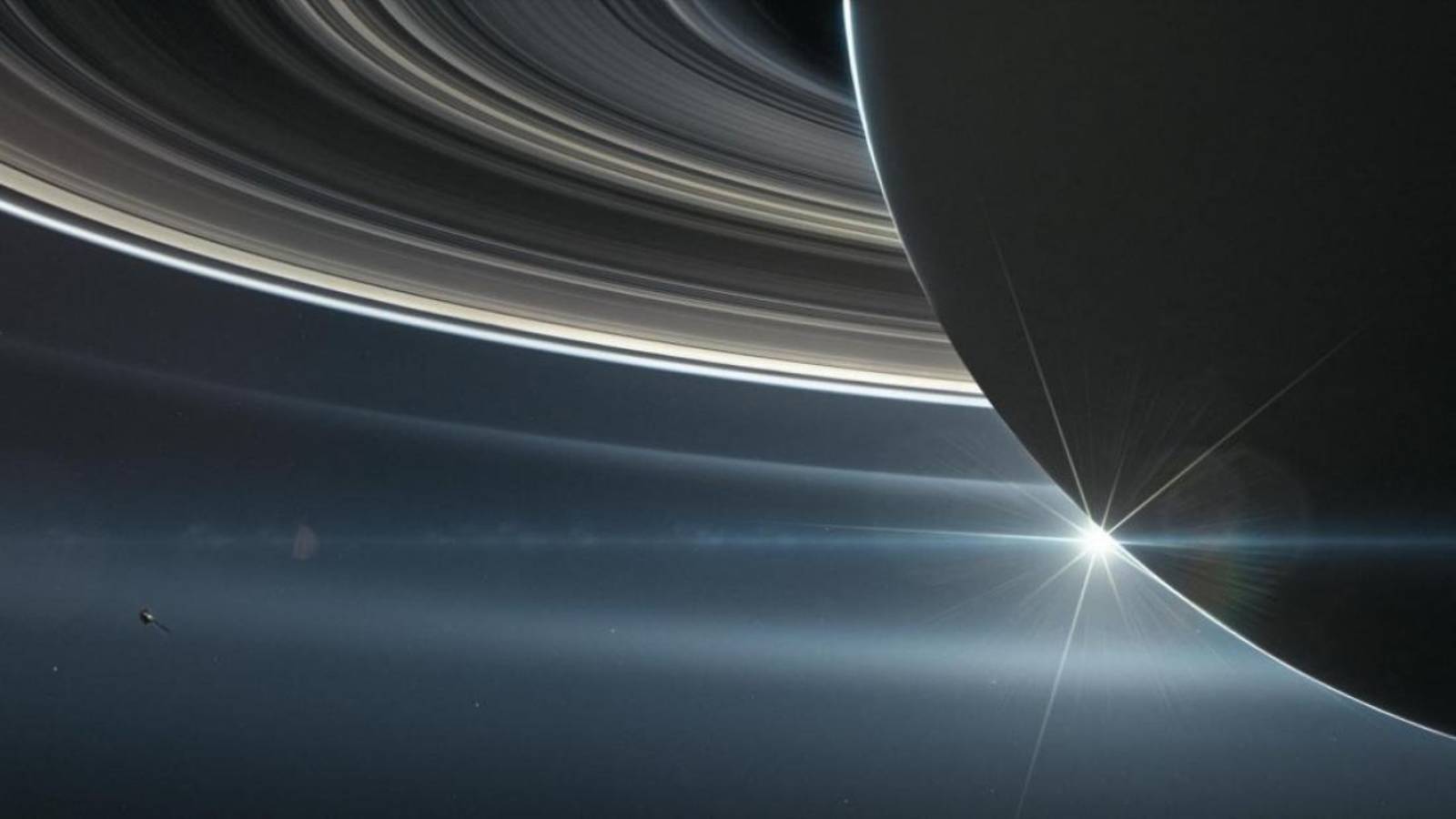 Planeta Saturn. Imagini ULUITOARE care au SOCAT Internetul furtuna