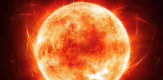 Solen. FANTASTISK video af et UIDENTIFICERET objekt af NASA