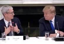 Donald Trump Plange iPhone