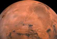 Lac NASA de la planète Mars