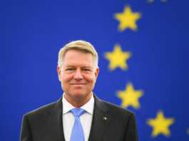 Dibattito LIVE Klaus Iohannis presso la Biblioteca dell'Università Centrale