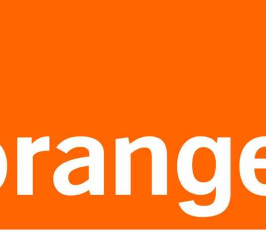 Oranssi Suuri ilmoitus Romanian asiakkaille