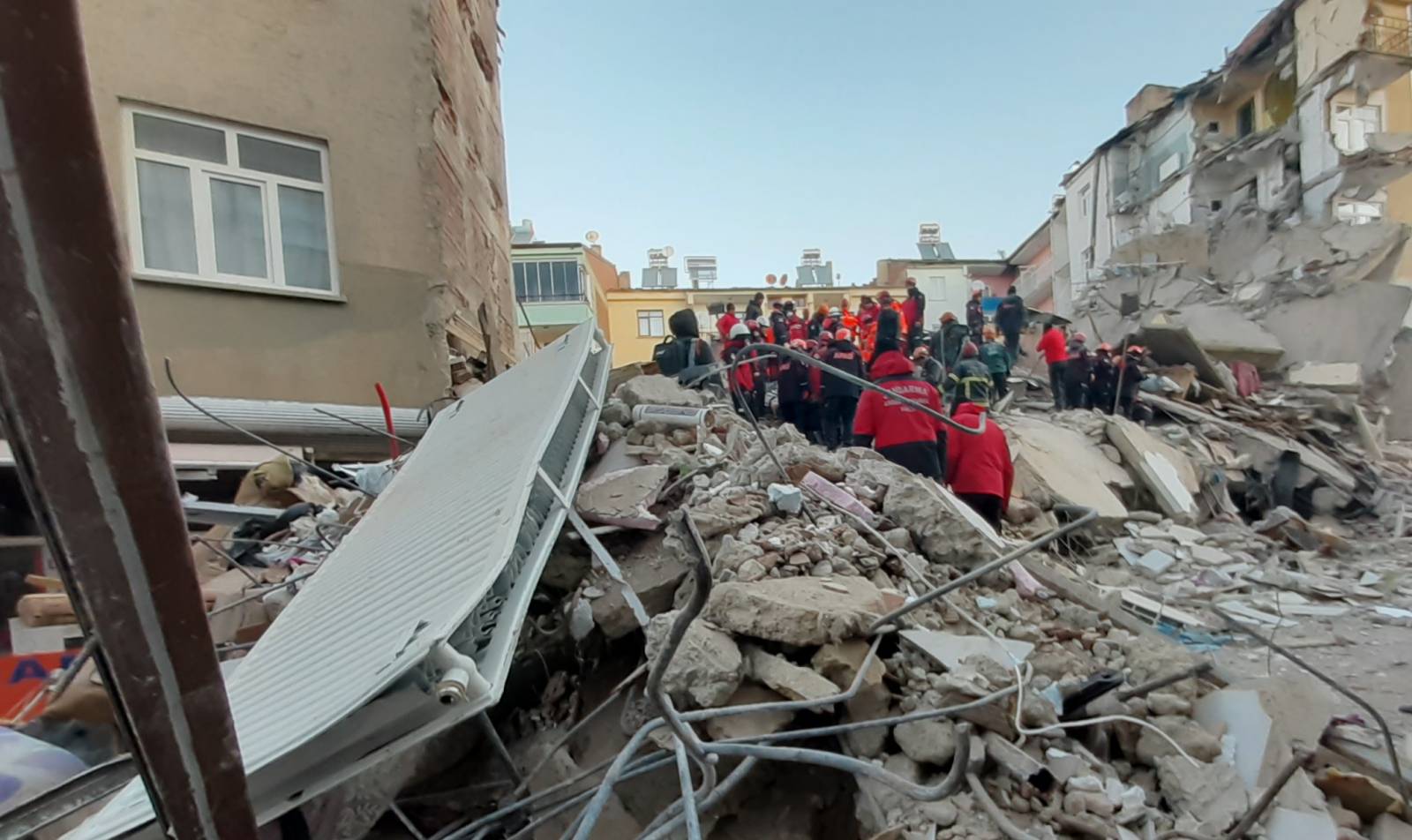 ISU victimes du tremblement de terre