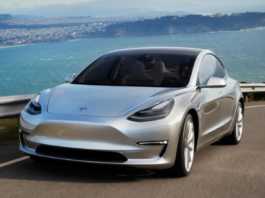 Masini Tesla accelerare