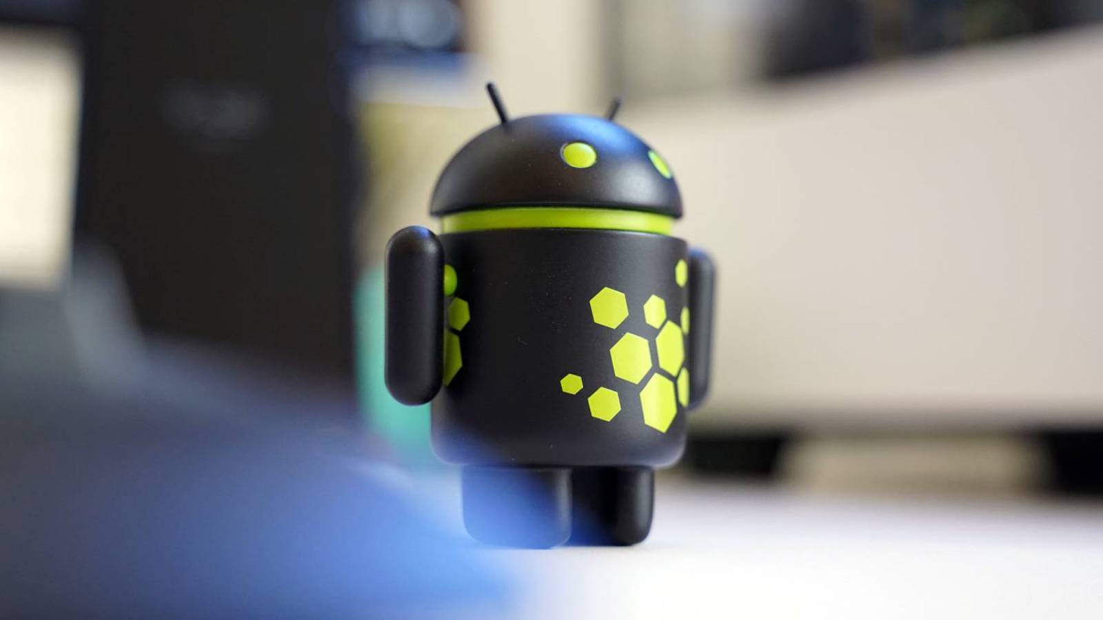 Android moniajo