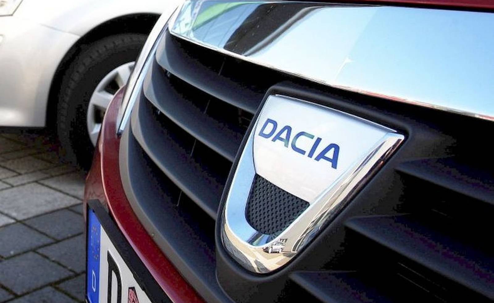 DACIA Electrica lansare