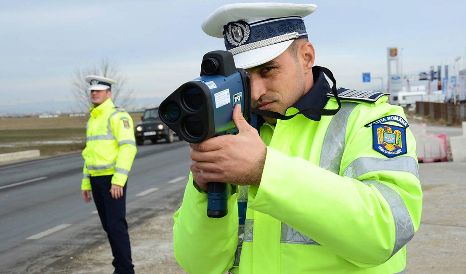 Rumänischer Polizeifahrer auf Facebook