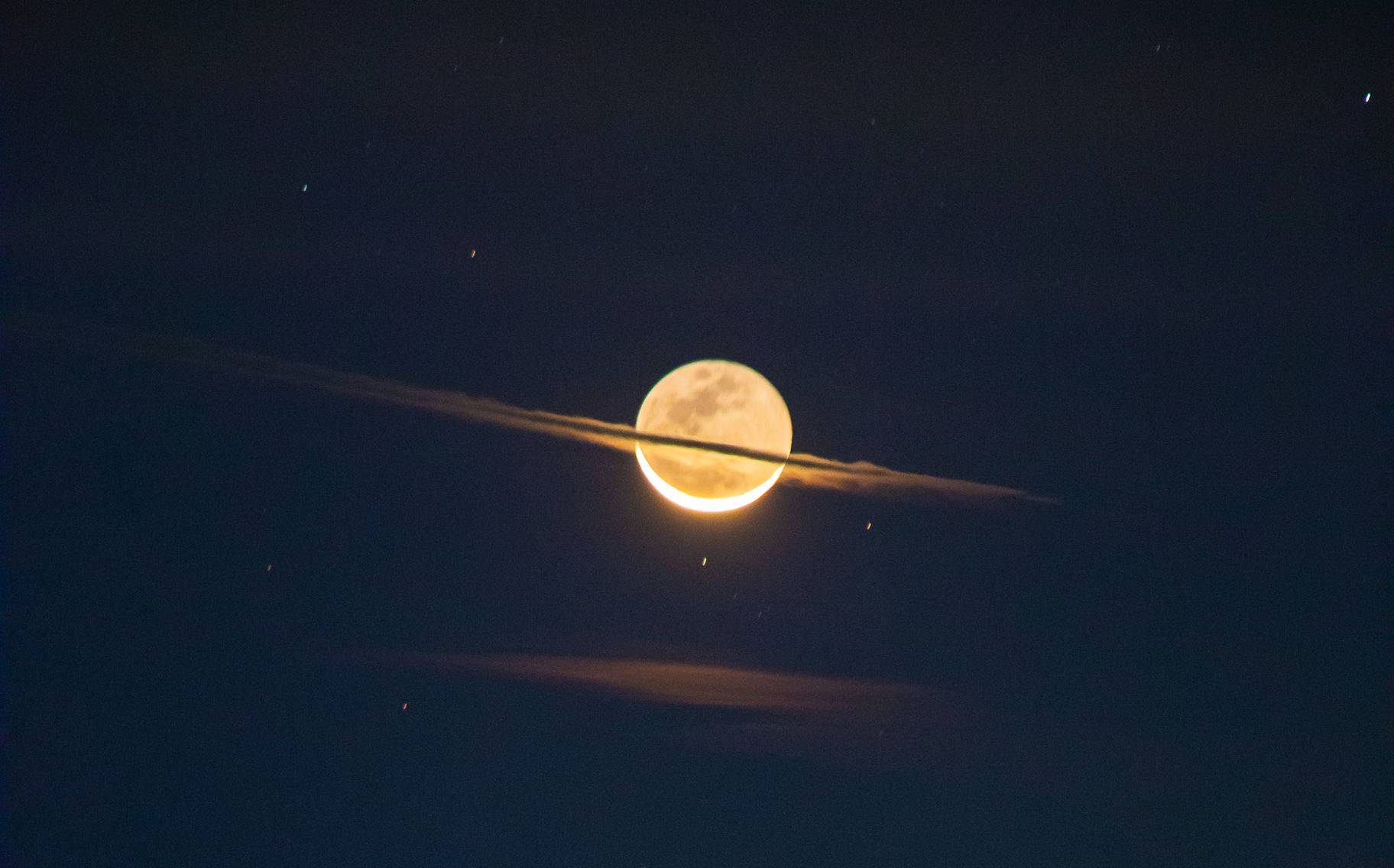 MOON saturn image