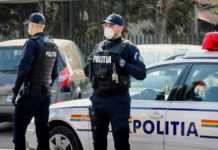 Die rumänische Polizei zündet Ostern an
