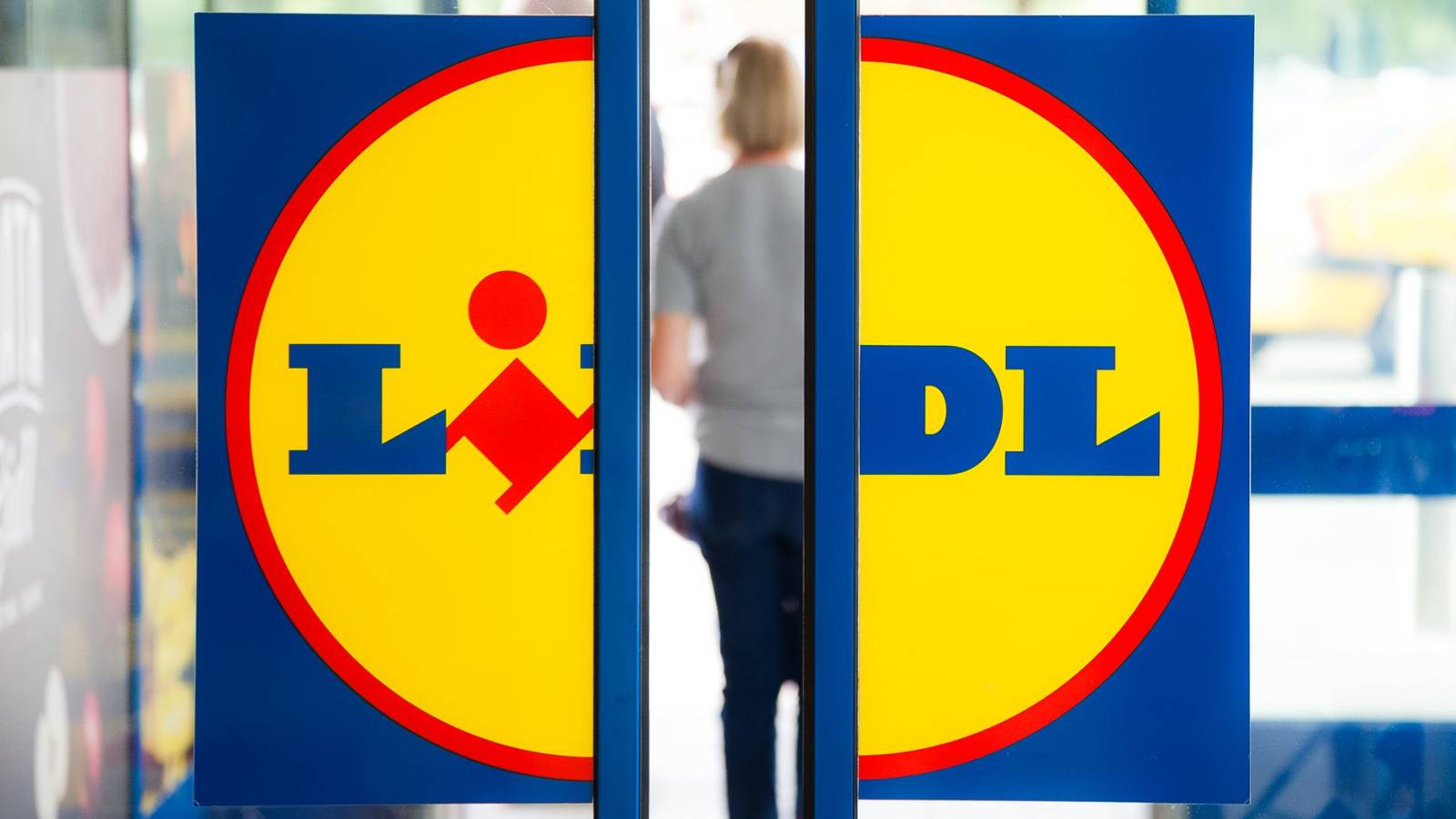 LIDL Romania plastic