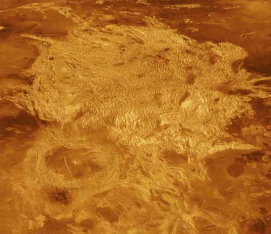 Planeta Venus terasele vulcanice