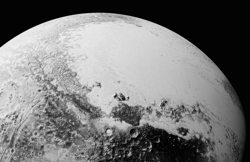 Alivio de la geografía del planeta Plutón