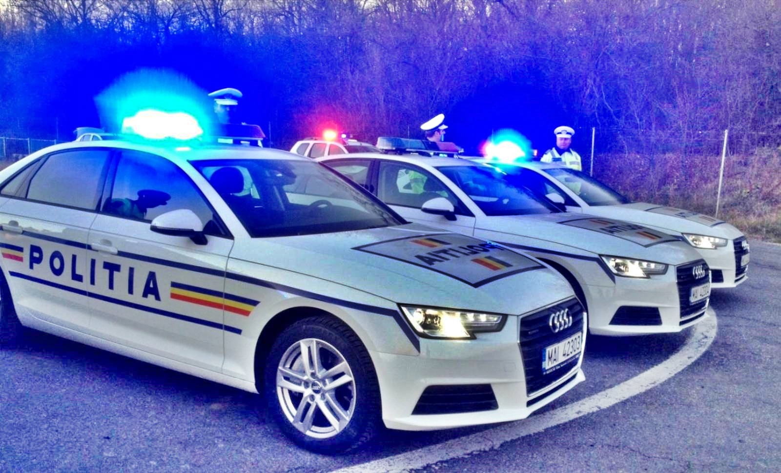 Romanian poliisi suodattaa moottoritietä