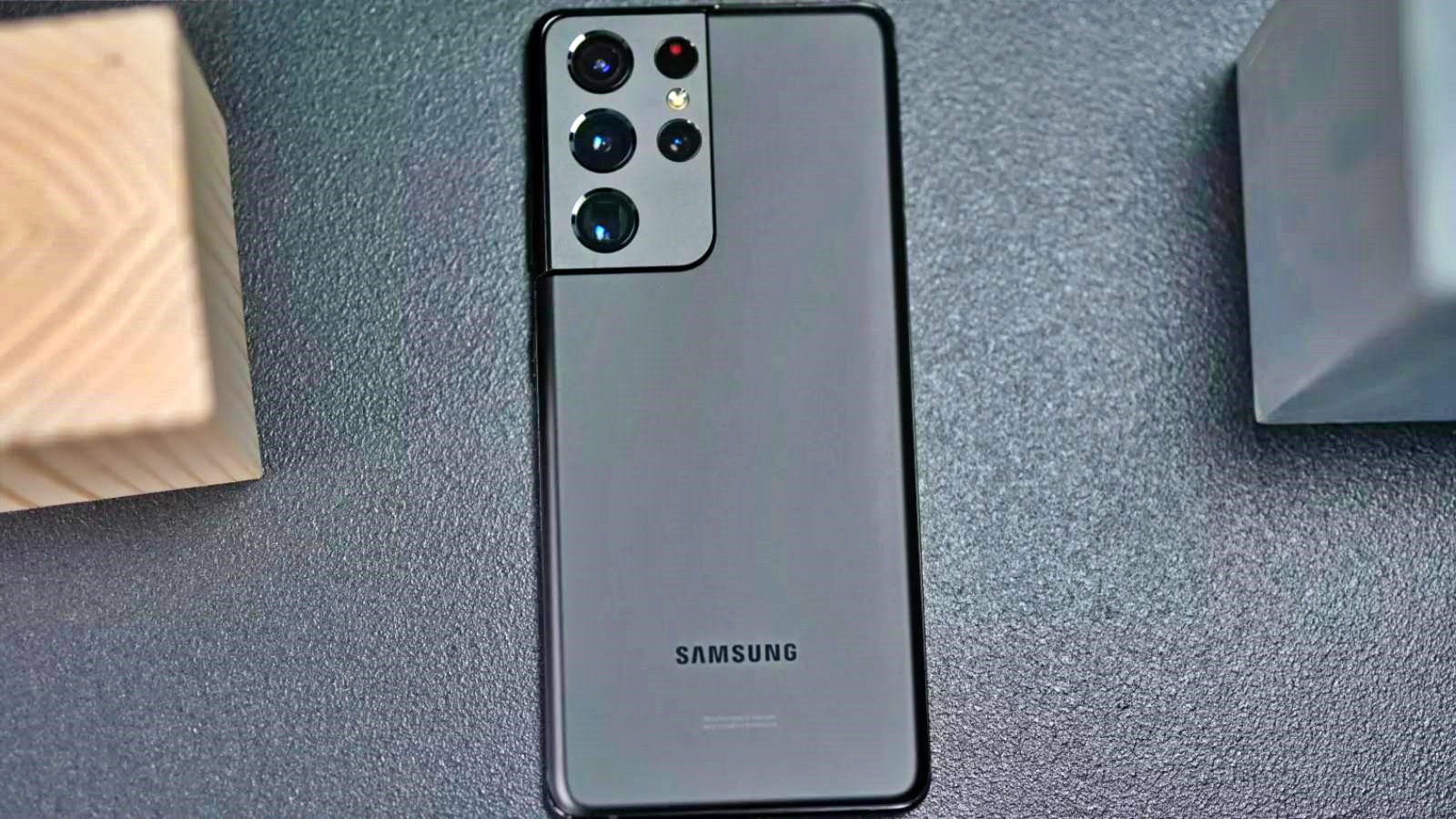 Samsung GALAXY S21 eMAG 1300 zł w obniżonej cenie