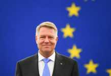 Klaus Iohannis school vaccination