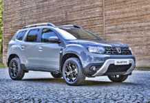 DACIA Duster 2022 started