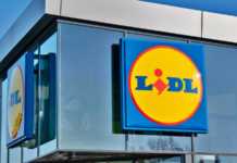 LIDL Romanian VIRALLINEN päätös lomakaupat ovat tapahtumassa