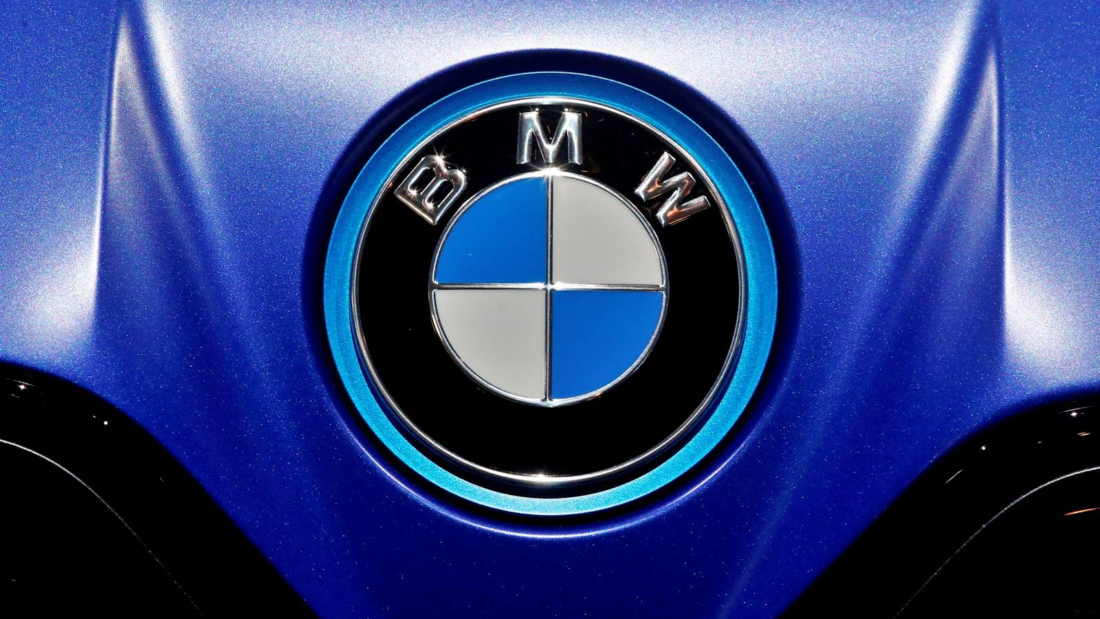 BMW Beslissing VERRAST Goede dag, klanten