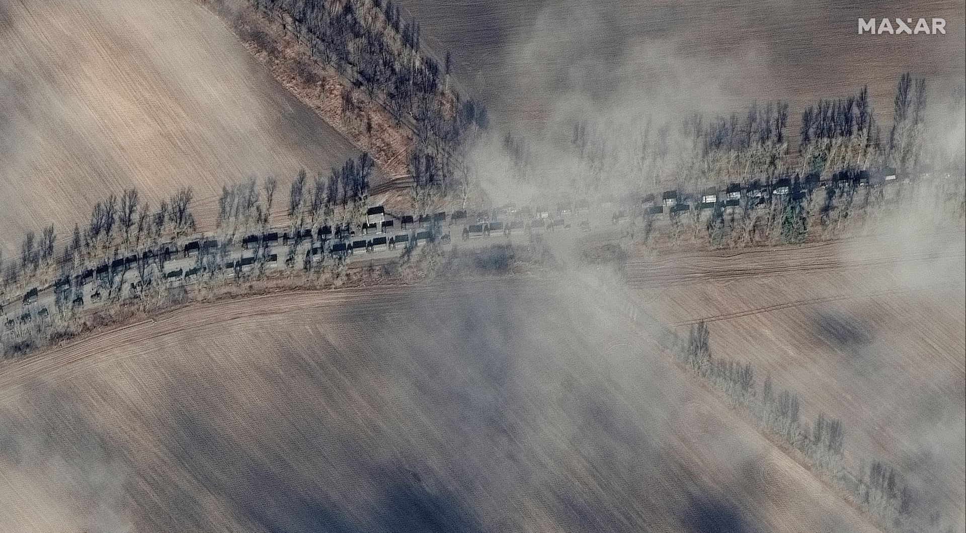 PHOTO Convoi militaire russe 5 kilomètres de route Chars Kiev