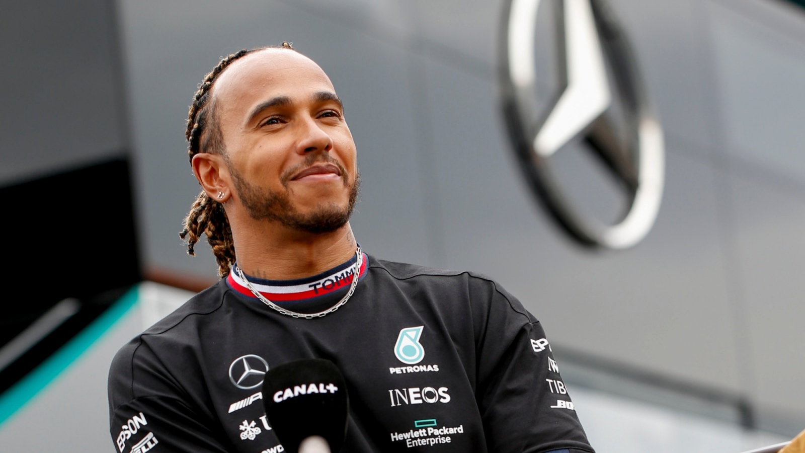 Formula 1 Anuntul OFICIAL Mercedes Impactul Lewis Hamilton