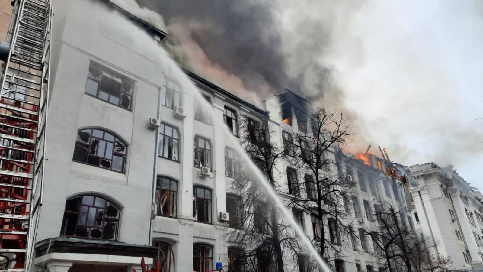 Locuitorii din Herson Atacati cu Gaze Lacrimogene Intr-o Noua zi de Proteste