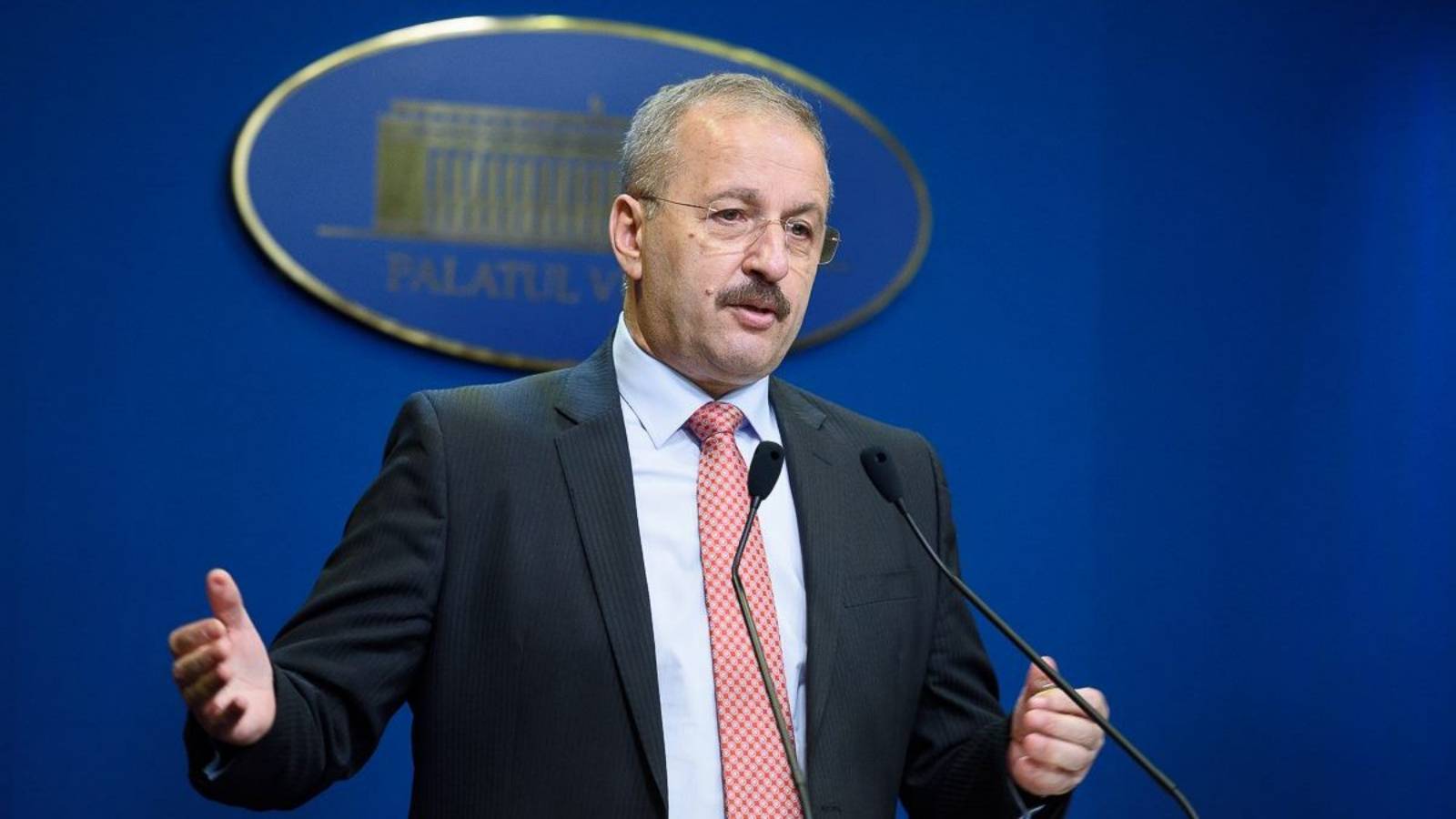 La decisione del Ministro della Difesa per l'ultima volta ha informato i romeni delle misure