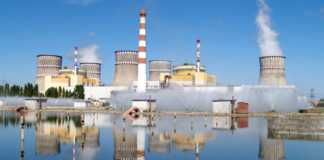 VIDEO Europas största kärnkraftverk bombade Zelenski anklagar Ryssland för kärnvapenterrorism