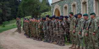 Militarii Armatei Romane se Instruiesc in Comun cu cei Francezi si Belgieni