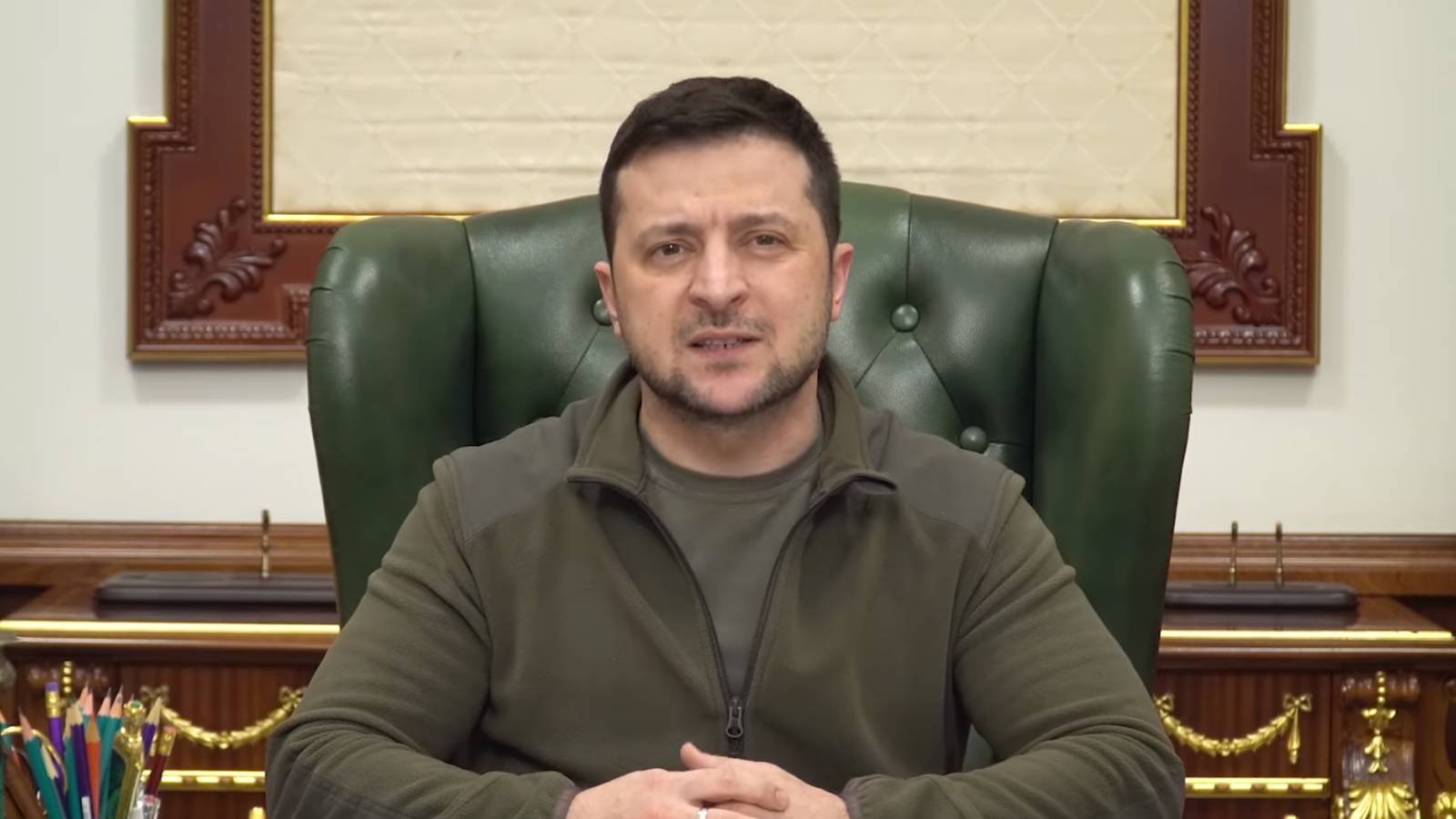 President of Ukraine Volodymyr Zelensky 1.000 Towns Liberated Army