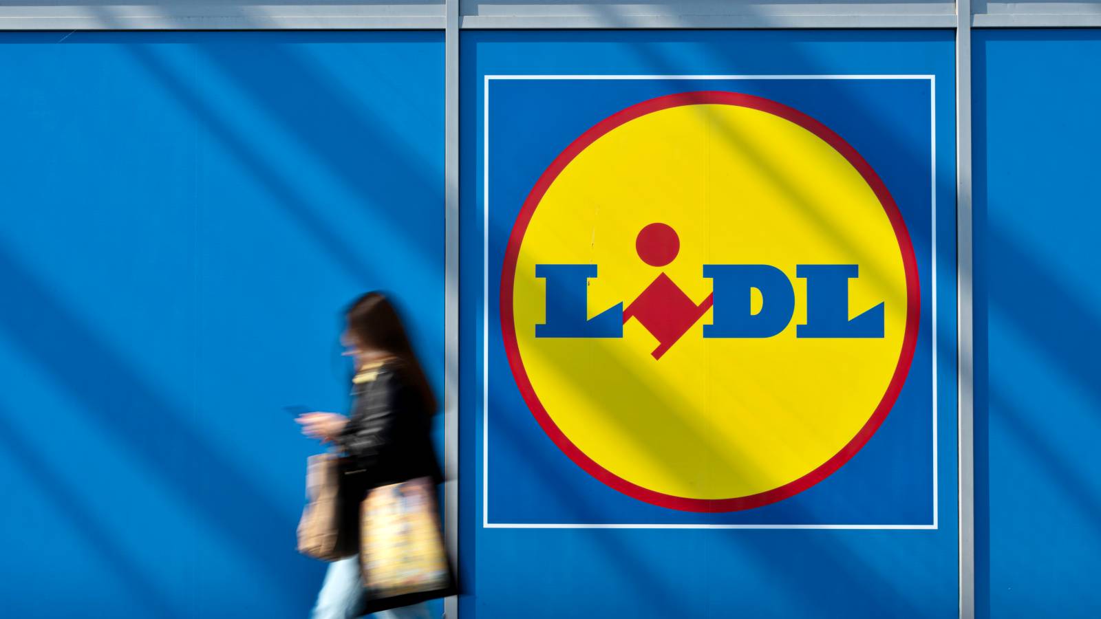 LIDL Romania Changes New Stores Revealed to Customers Country