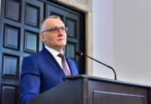 Ministrul Educatiei: Importanta Masura de Ultim Moment Ceruta de 15 Ani pentru Scoli Ministrul Educatiei Importanta Masura Ultim Moment Ceruta 15 Ani Scoli