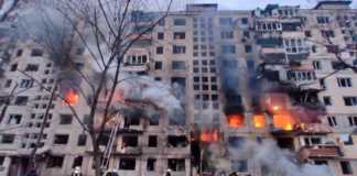 VIDEO Dramatiska bilder Förstörelse av bombningar Ukrainas bostadsområden
