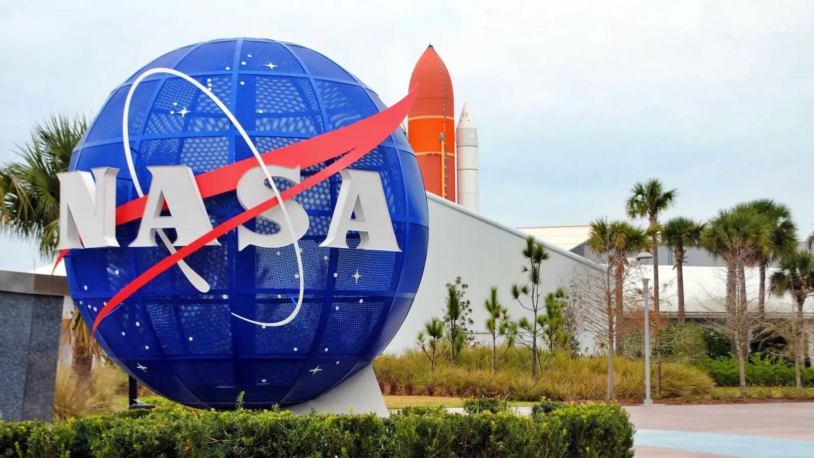 AVVISO DELLA NASA Pericolo per l'umanità Sistema solare