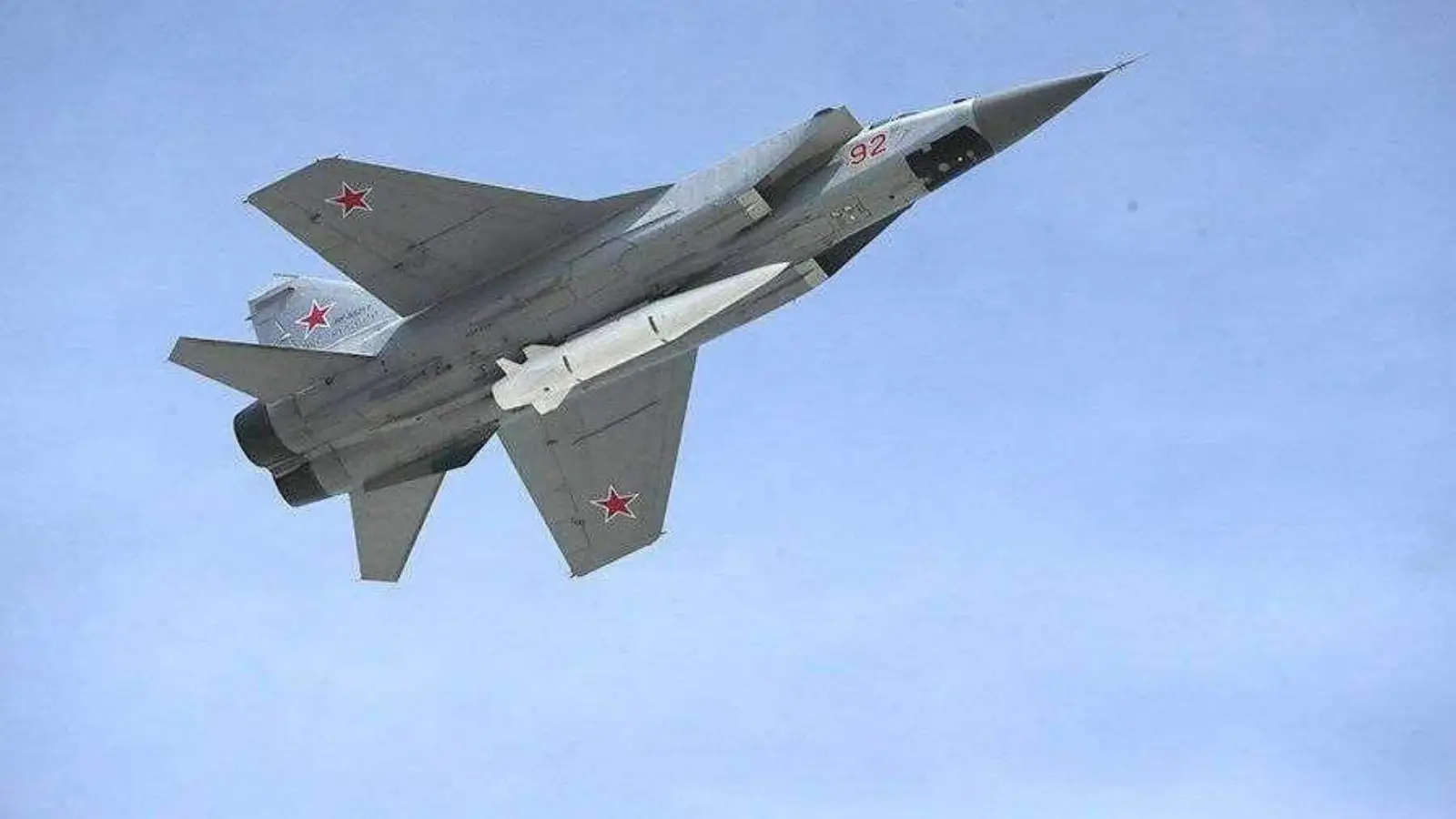 De Russen zouden vliegtuigen met nucleaire raketten hebben overgedragen tussen Polen en de Baltische staten