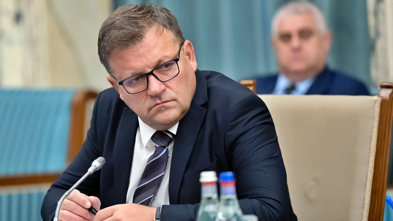 SIDSTE GANG Arbejdsminister Forhøjelse af pensioner Officiel meddelelse rumænere