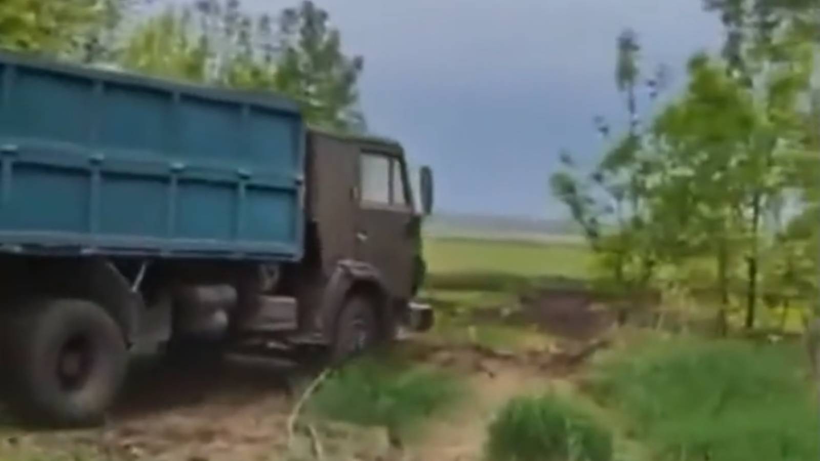 DRAMATIC VIDEO, The Russian Soldier Who Was Killed by an Anti-Tank Mine