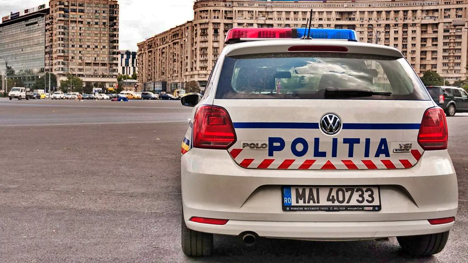 Det rumænske politis advarsel om transporttjenester Rumænien