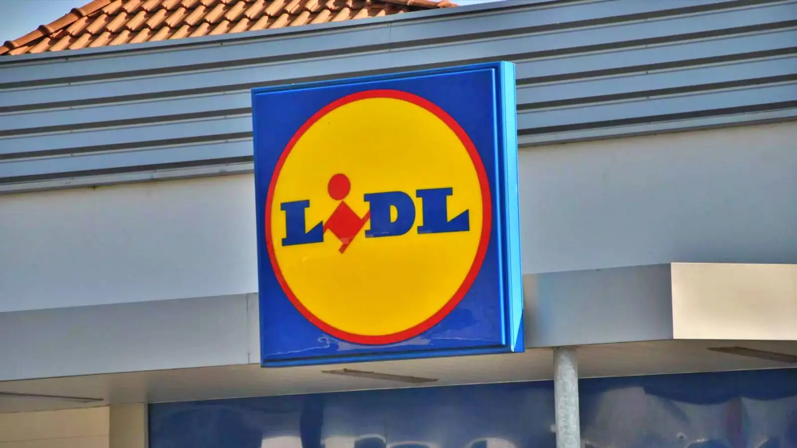 LIDL Rumänien erbjuder nu GRATIS 200 LEI-kuponger till kunder