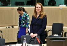 Ministrul Educatiei: ULTIMA ORA, Masurile Importante Anuntate pentru Elevii din Toate Scolile Romaniei Ministrul Educatiei ULTIMA ORA Masurile Importante Anuntate Elevii Toate Scolile Romaniei