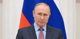 Vladimir Putin Claims that the Western World wants to Destroy Russia