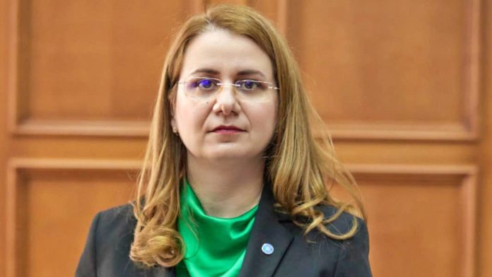 Ministrul Educatiei ULTIMA ORA Promisiunea Scoli Profesori Indeplinita Guvernul Romaniei Ministrul Educatiei ULTIMA ORA Promisiunea Scoli Profesori Indeplinita Guvernul Romaniei