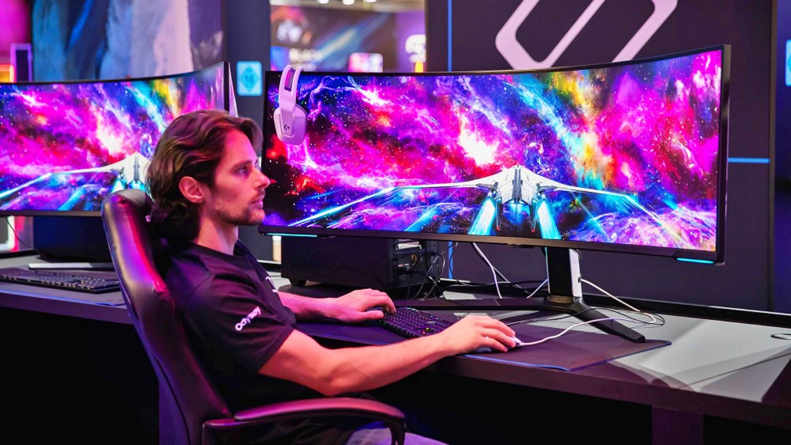 Samsung Odyssey Neo G9 57 lanserades som den första Dual UHD Gaming Monitor