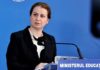 Ministrul Educatiei 2 Hotarari Mare IMPORTANTA Elevii Urmeaza Cursurile Scolilor