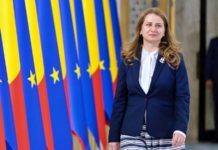 Ministrul Educatiei: 3 Informari Oficiale de ULTIMA ORA in Atentia a MILIOANE de Elevi si Parinti Ministrul Educatiei 3 Informari Oficiale ULTIMA ORA Atentia MILIOANE Elevi Parinti